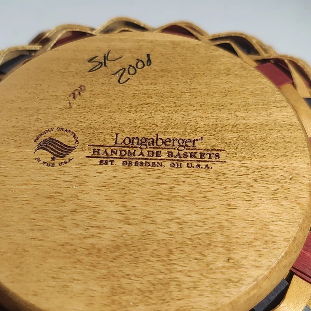 Longaberger Bee 2008 Basket & Protector